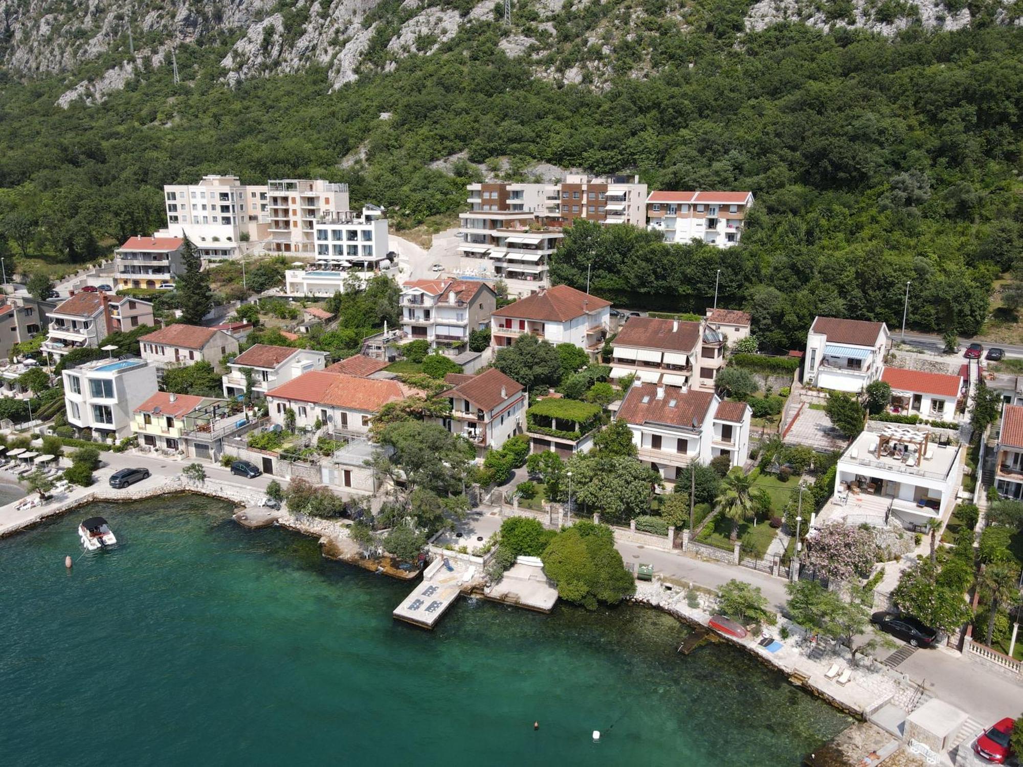 Montenegro Apartmant'S Kotor Exteriör bild